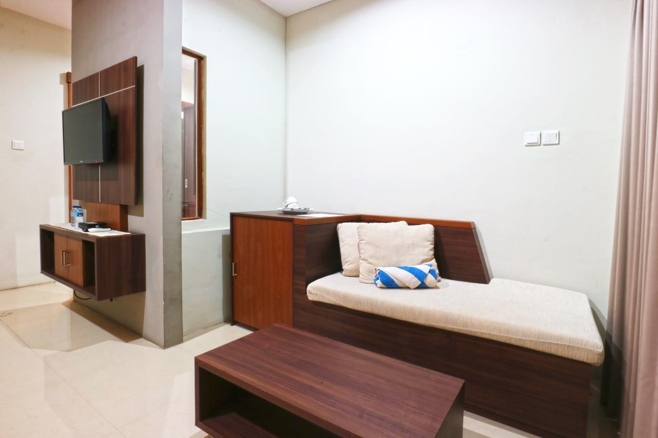 Raj Sindhu Sanur Apartment เดนปาซาร์ ภายนอก รูปภาพ